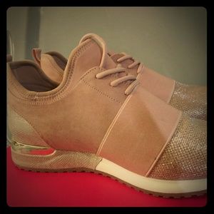 Rose petal womens sneakers